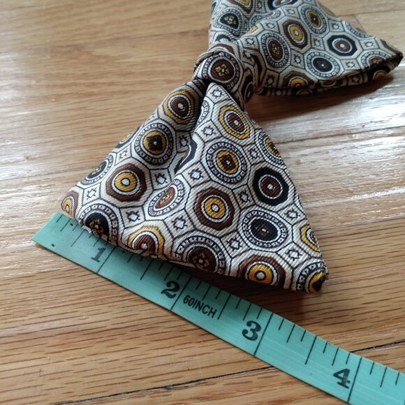 Vintage Butterfly Bowtie Ormond Wide Clip On Retro 60s 70s Brown Yellow - Picture 11 of 16